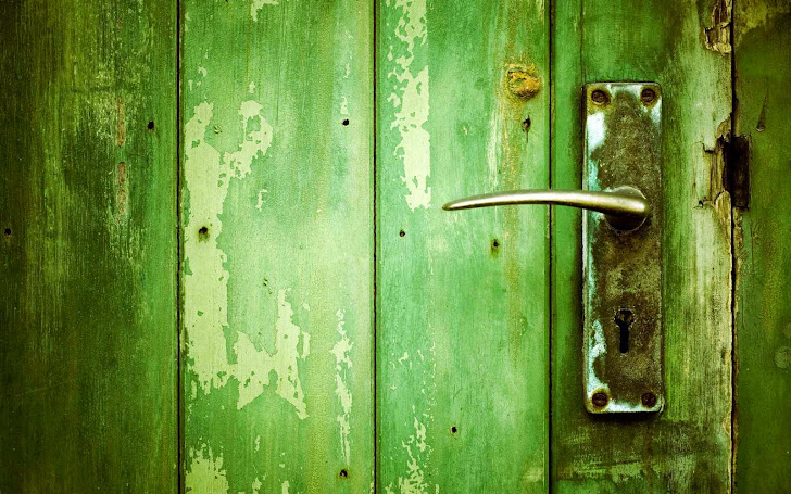 CryptoPHP Backdoor Hijacks Servers with Malicious Plugins & Themes