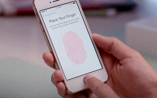 Finally, iPhone's Fingerprint Scanner 'TouchID' hacked first by German Hackers